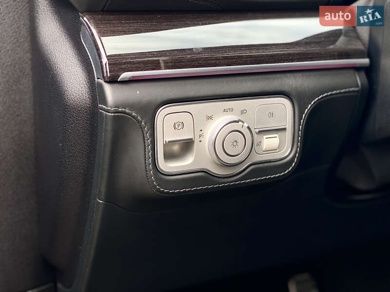 Внедорожник / Кроссовер Mercedes-Benz GLS-Class 2019 в Киеве фото 15 Внедорожник / Кроссовер Mercedes-Benz GLS-Class 2019 в Киеве