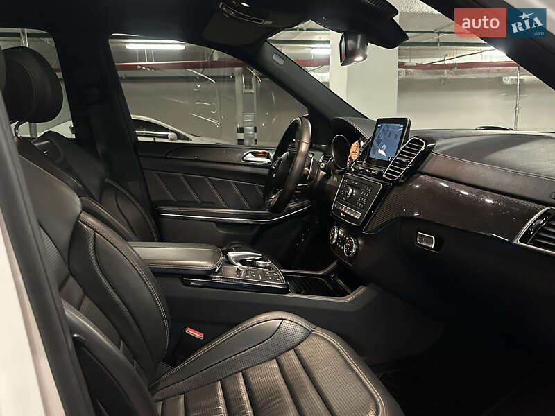 Внедорожник / Кроссовер Mercedes-Benz GLS-Class 2016 в Киеве фото 20 Внедорожник / Кроссовер Mercedes-Benz GLS-Class 2016 в Киеве