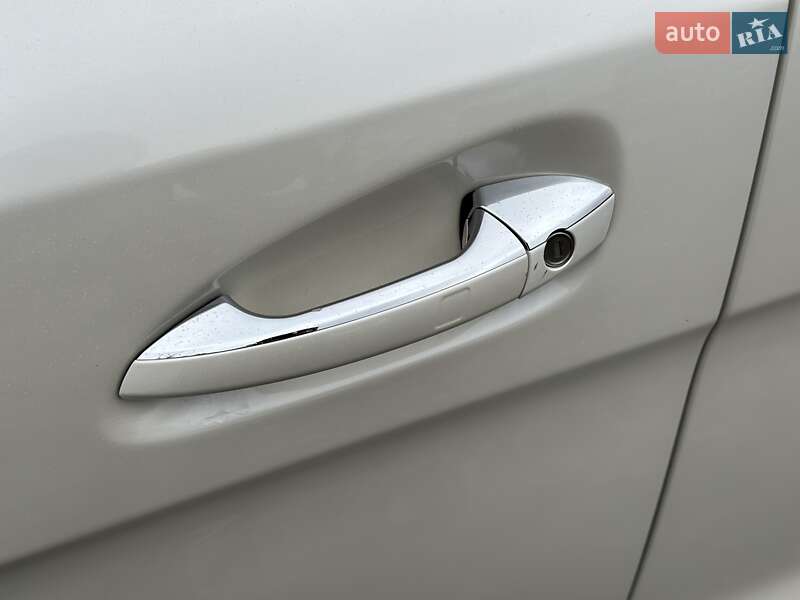 Позашляховик / Кросовер Mercedes-Benz GLS-Class 2019 в Києві фото 8 Позашляховик / Кросовер Mercedes-Benz GLS-Class 2019 в Києві