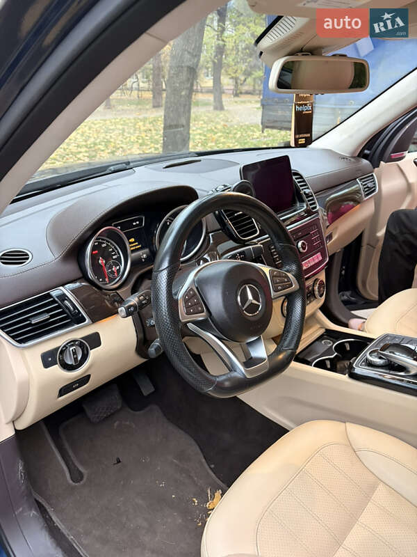 Внедорожник / Кроссовер Mercedes-Benz GLS-Class 2017 в Киеве