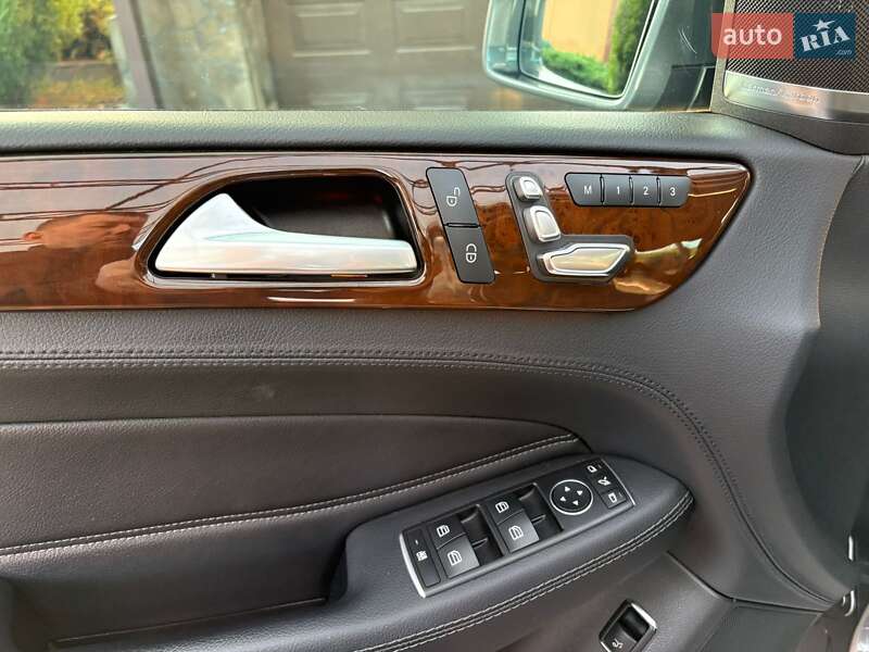 Внедорожник / Кроссовер Mercedes-Benz GLS-Class 2017 в Днепре фото 7 Внедорожник / Кроссовер Mercedes-Benz GLS-Class 2017 в Днепре