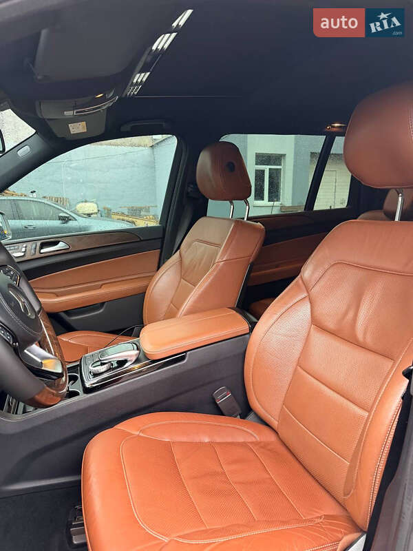 Внедорожник / Кроссовер Mercedes-Benz GLS-Class 2016 в Кривом Роге фото 8 Внедорожник / Кроссовер Mercedes-Benz GLS-Class 2016 в Кривом Роге