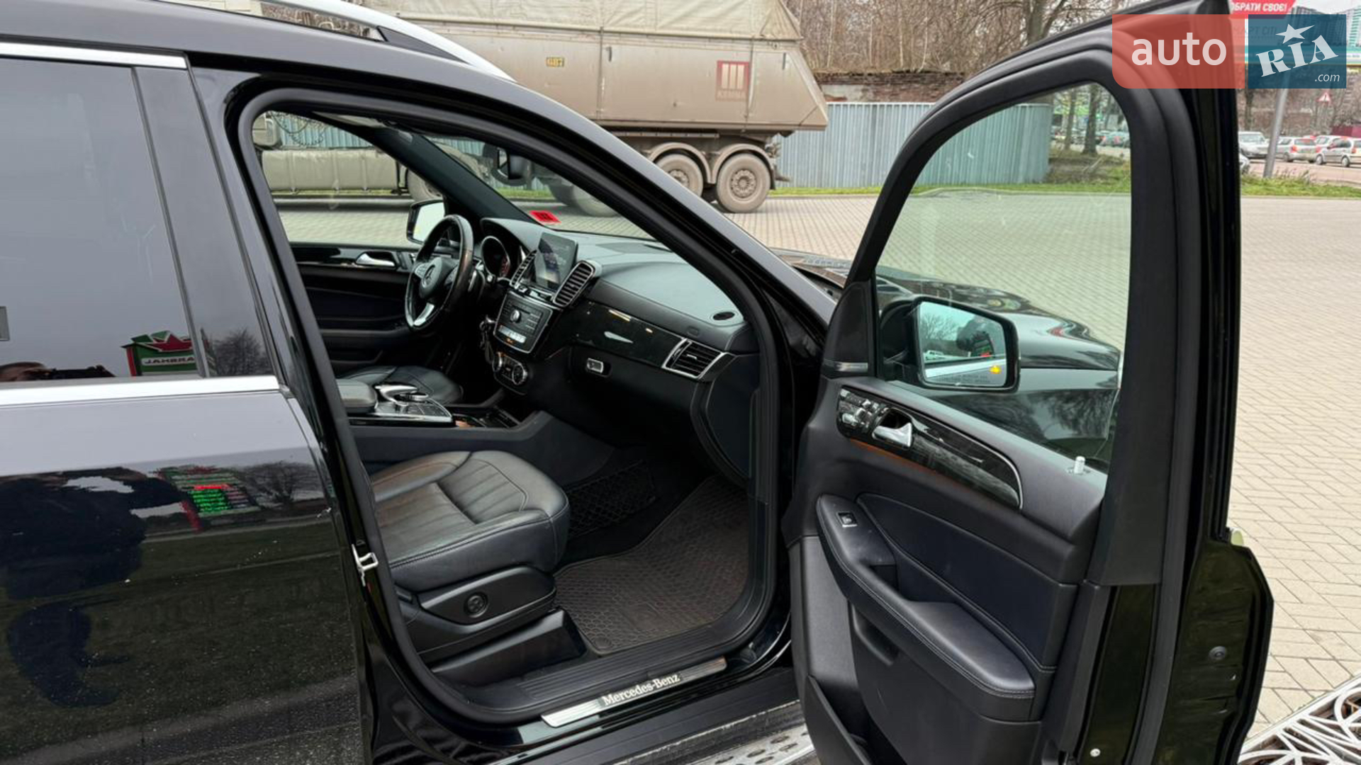 2017 Mercedes-Benz GLS-klasse - мініатюра 27