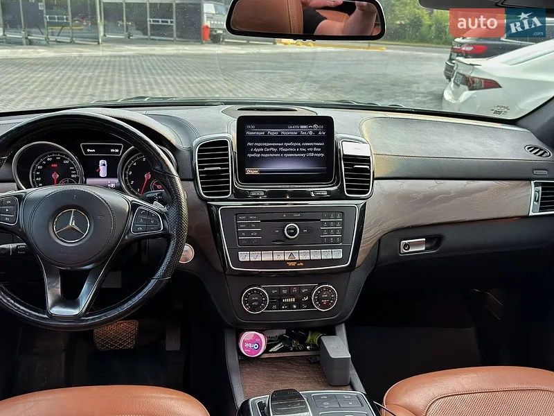 Mercedes-Benz GLS-Class 2016 VIN 4JGDF6EE4HA879754 фото оголошення 17 з 64