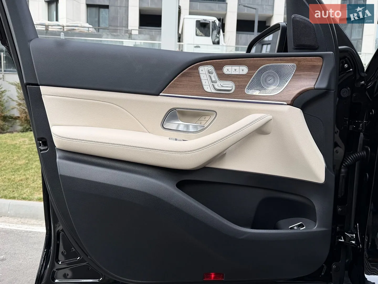2025 Mercedes-Benz GLS-klasse - мініатюра 56