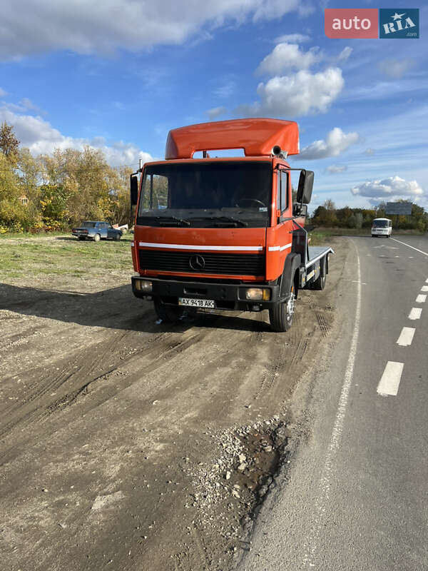 Эвакуатор Mercedes-Benz LK-Series 1995 в Черновцах