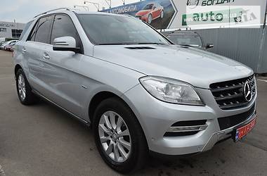 Внедорожник / Кроссовер Mercedes-Benz M-Class 2012 в Киеве