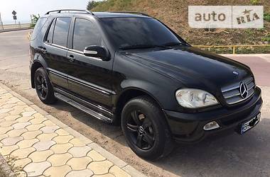 Внедорожник / Кроссовер Mercedes-Benz M-Class 2003 в Одессе