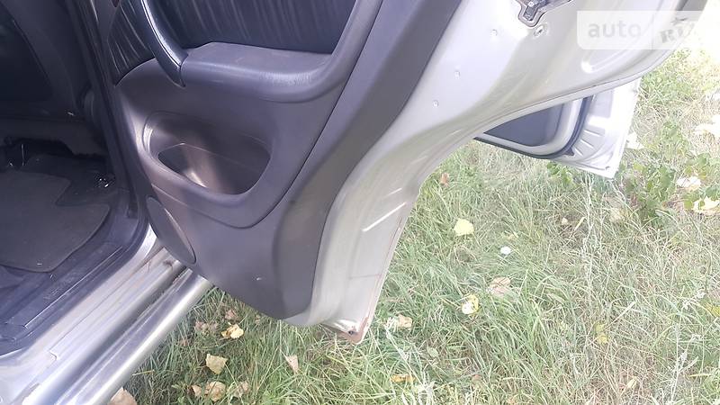 Позашляховик / Кросовер Mercedes-Benz M-Class 2000 в Києві