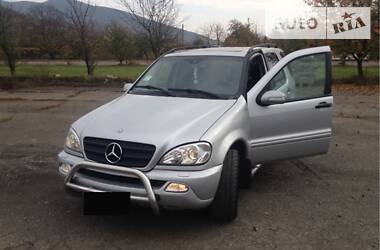 Внедорожник / Кроссовер Mercedes-Benz M-Class 2002 в Хусте