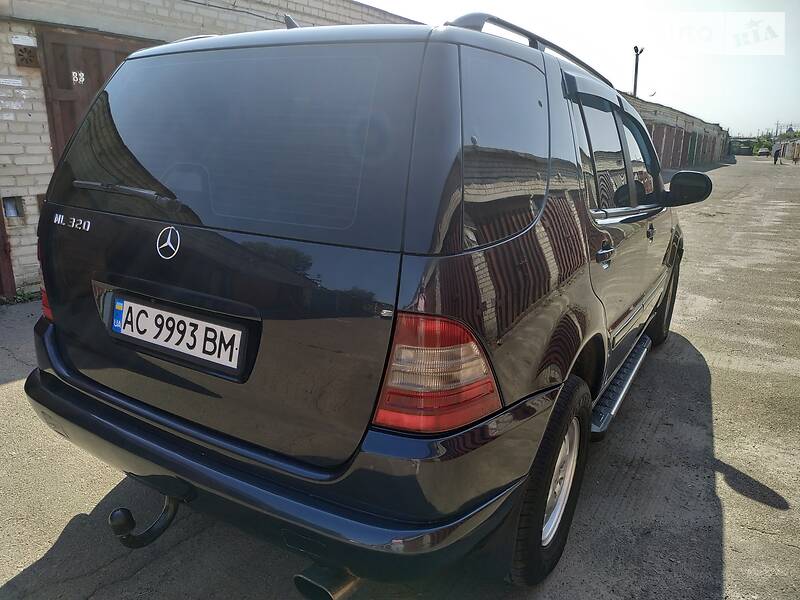 Позашляховик / Кросовер Mercedes-Benz M-Class 1999 в Луцьку