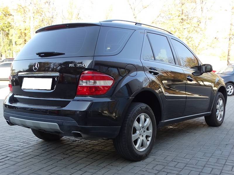 Позашляховик / Кросовер Mercedes-Benz M-Class 2006 в Дніпрі