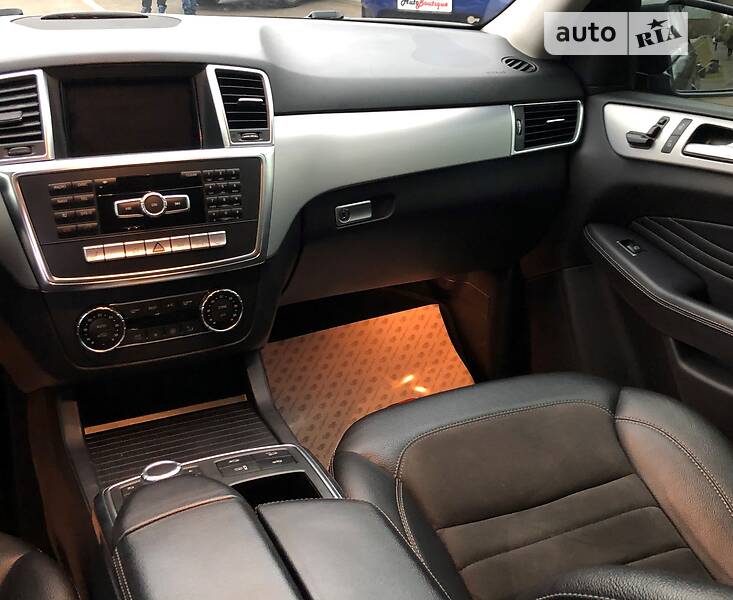 Позашляховик / Кросовер Mercedes-Benz M-Class 2013 в Одесі