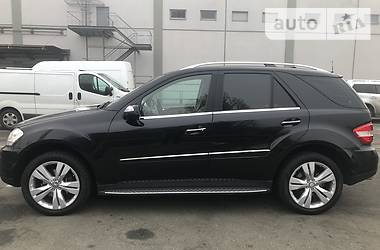 Позашляховик / Кросовер Mercedes-Benz M-Class 2008 в 