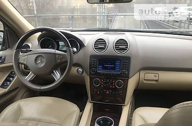Позашляховик / Кросовер Mercedes-Benz M-Class 2008 в 