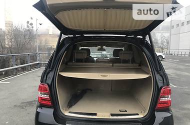 Позашляховик / Кросовер Mercedes-Benz M-Class 2008 в 