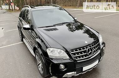 Внедорожник / Кроссовер Mercedes-Benz M-Class 2009 в Киеве