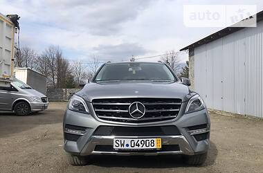Позашляховик / Кросовер Mercedes-Benz M-Class 2012 в 