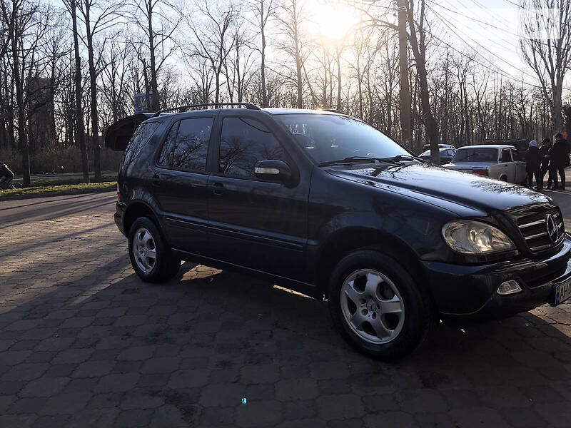 Позашляховик / Кросовер Mercedes-Benz M-Class 2003 в Маріуполі