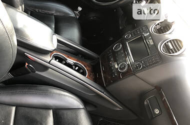 Позашляховик / Кросовер Mercedes-Benz M-Class 2008 в 