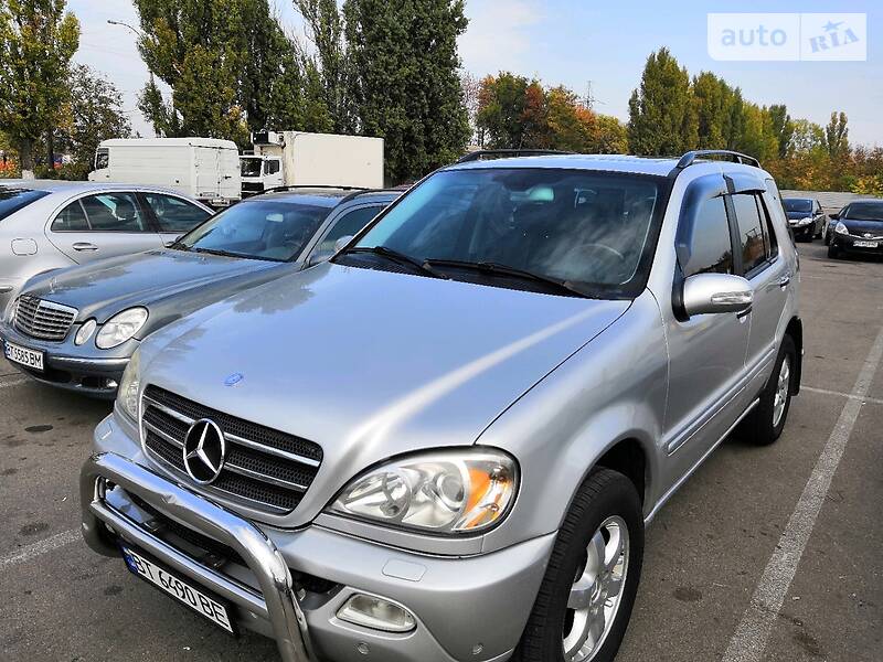 Позашляховик / Кросовер Mercedes-Benz M-Class 2002 в Херсоні