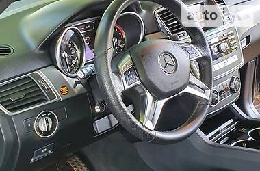 Позашляховик / Кросовер Mercedes-Benz M-Class 2013 в 