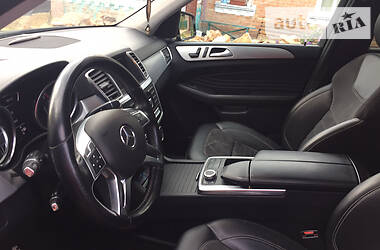 Позашляховик / Кросовер Mercedes-Benz M-Class 2012 в 