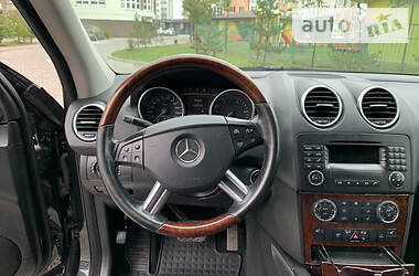 Внедорожник / Кроссовер Mercedes-Benz M-Class 2006 в Ивано-Франковске