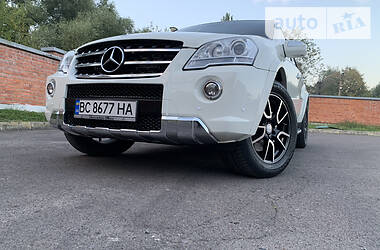 Внедорожник / Кроссовер Mercedes-Benz M-Class 2010 в 