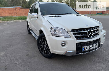 Внедорожник / Кроссовер Mercedes-Benz M-Class 2010 в 