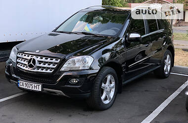 Внедорожник / Кроссовер Mercedes-Benz M-Class 2009 в 
