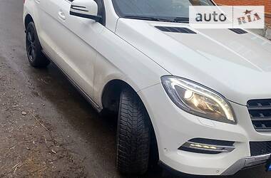 Внедорожник / Кроссовер Mercedes-Benz M-Class 2013 в Борисполе