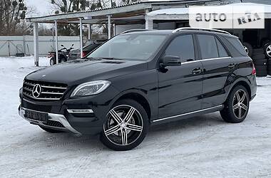 Внедорожник / Кроссовер Mercedes-Benz M-Class 2015 в Бродах