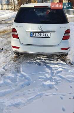 Внедорожник / Кроссовер Mercedes-Benz M-Class 2011 в Полтаве