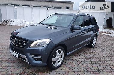 Позашляховик / Кросовер Mercedes-Benz M-Class 2014 в Костопілі