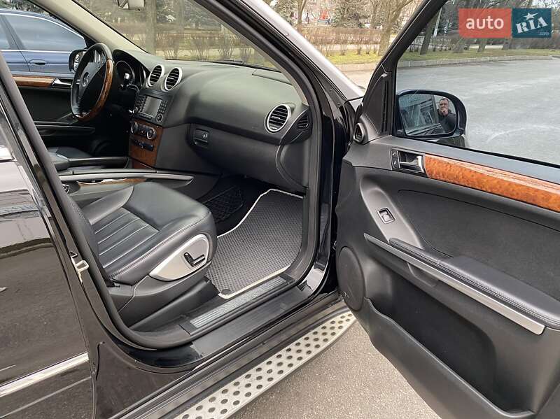 Внедорожник / Кроссовер Mercedes-Benz M-Class 2008 в Никополе