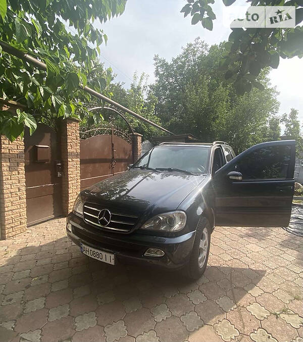 Позашляховик / Кросовер Mercedes-Benz M-Class 2003 в Маріуполі
