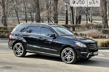 Внедорожник / Кроссовер Mercedes-Benz M-Class 2014 в Киеве