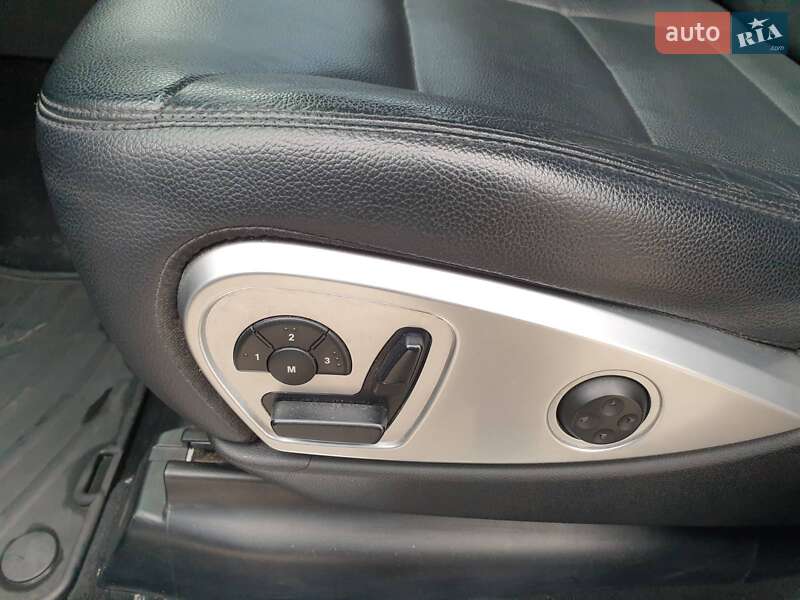 Внедорожник / Кроссовер Mercedes-Benz M-Class 2010 в Гайвороне