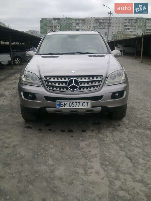 Внедорожник / Кроссовер Mercedes-Benz M-Class 2008 в Сумах