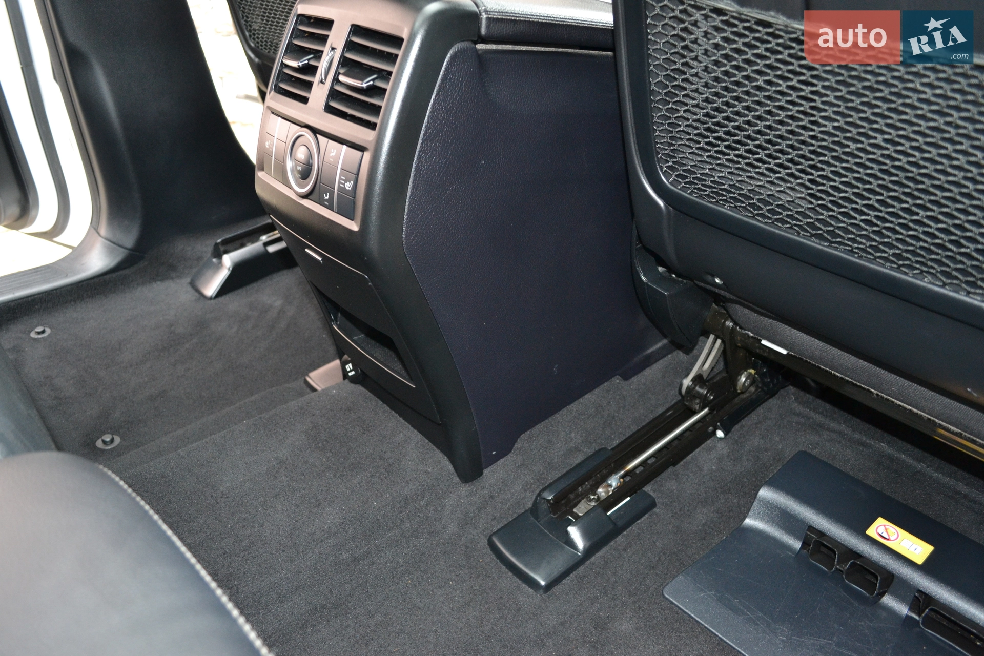 2015 Mercedes-Benz M-klasse - мініатюра 156