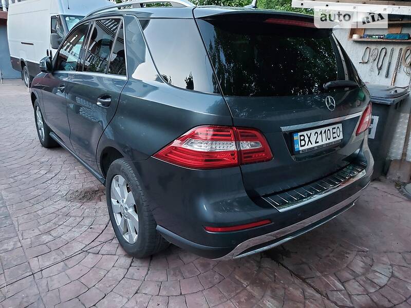 Позашляховик / Кросовер Mercedes-Benz M-Class 2014 в Кам'янець-Подільському фото 11 Позашляховик / Кросовер Mercedes-Benz M-Class 2014 в Кам'янець-Подільському