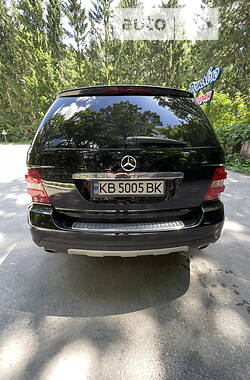 Позашляховик / Кросовер Mercedes-Benz M-Class 2007 в Хмільнику