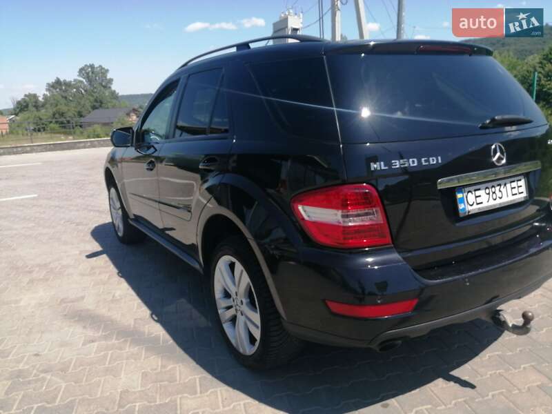 Позашляховик / Кросовер Mercedes-Benz M-Class 2009 в Вижниці