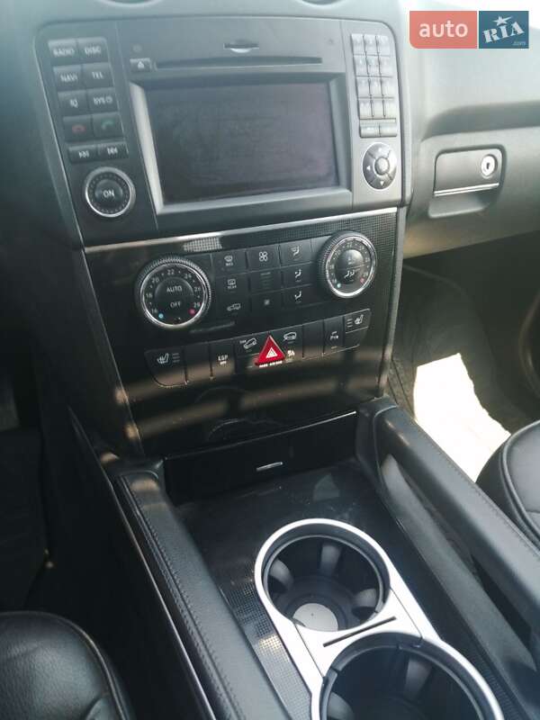 Позашляховик / Кросовер Mercedes-Benz M-Class 2009 в Вижниці