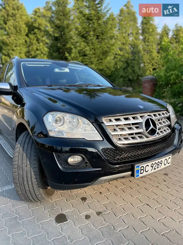 Mercedes-Benz M-Class