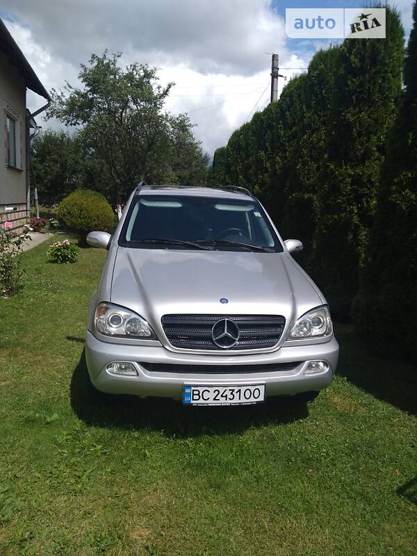 Позашляховик / Кросовер Mercedes-Benz M-Class 2004 в Стрию