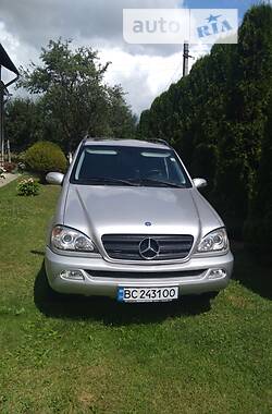 Внедорожник / Кроссовер Mercedes-Benz M-Class 2004 в Стрые