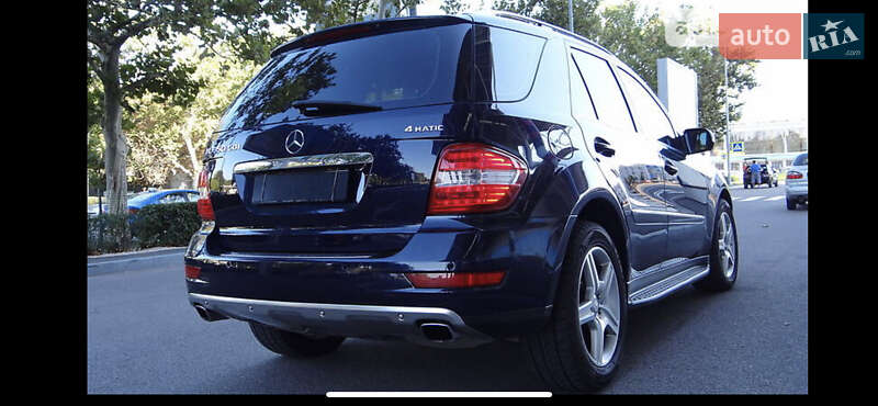 Внедорожник / Кроссовер Mercedes-Benz M-Class 2010 в Одессе