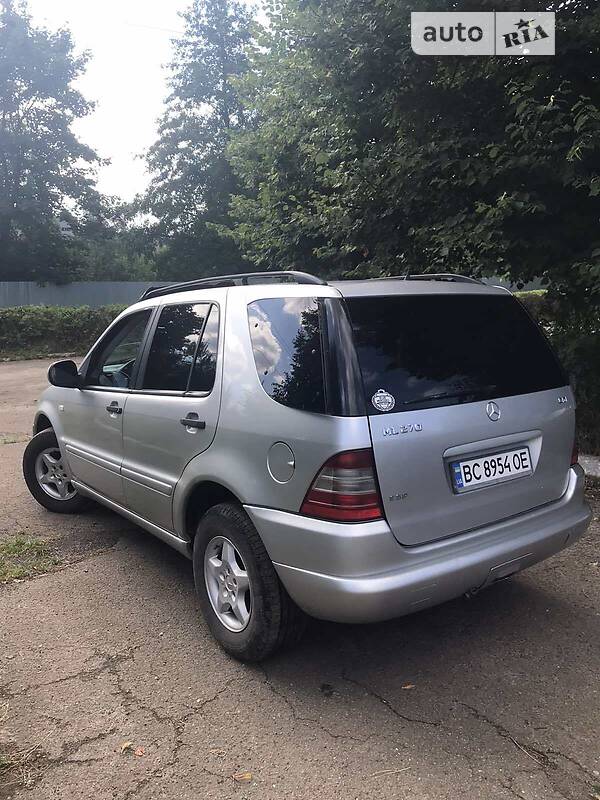 Позашляховик / Кросовер Mercedes-Benz M-Class 2001 в Львові